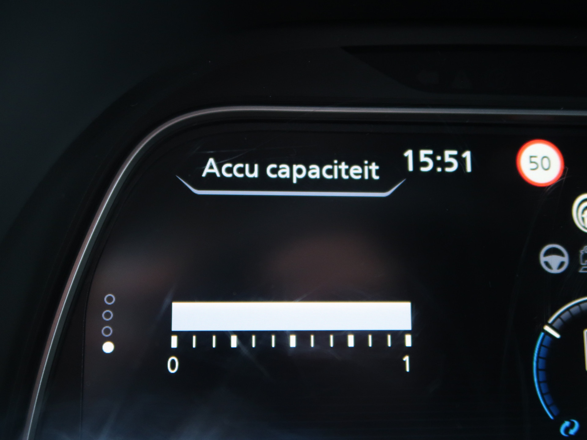 41579081-20.jpg