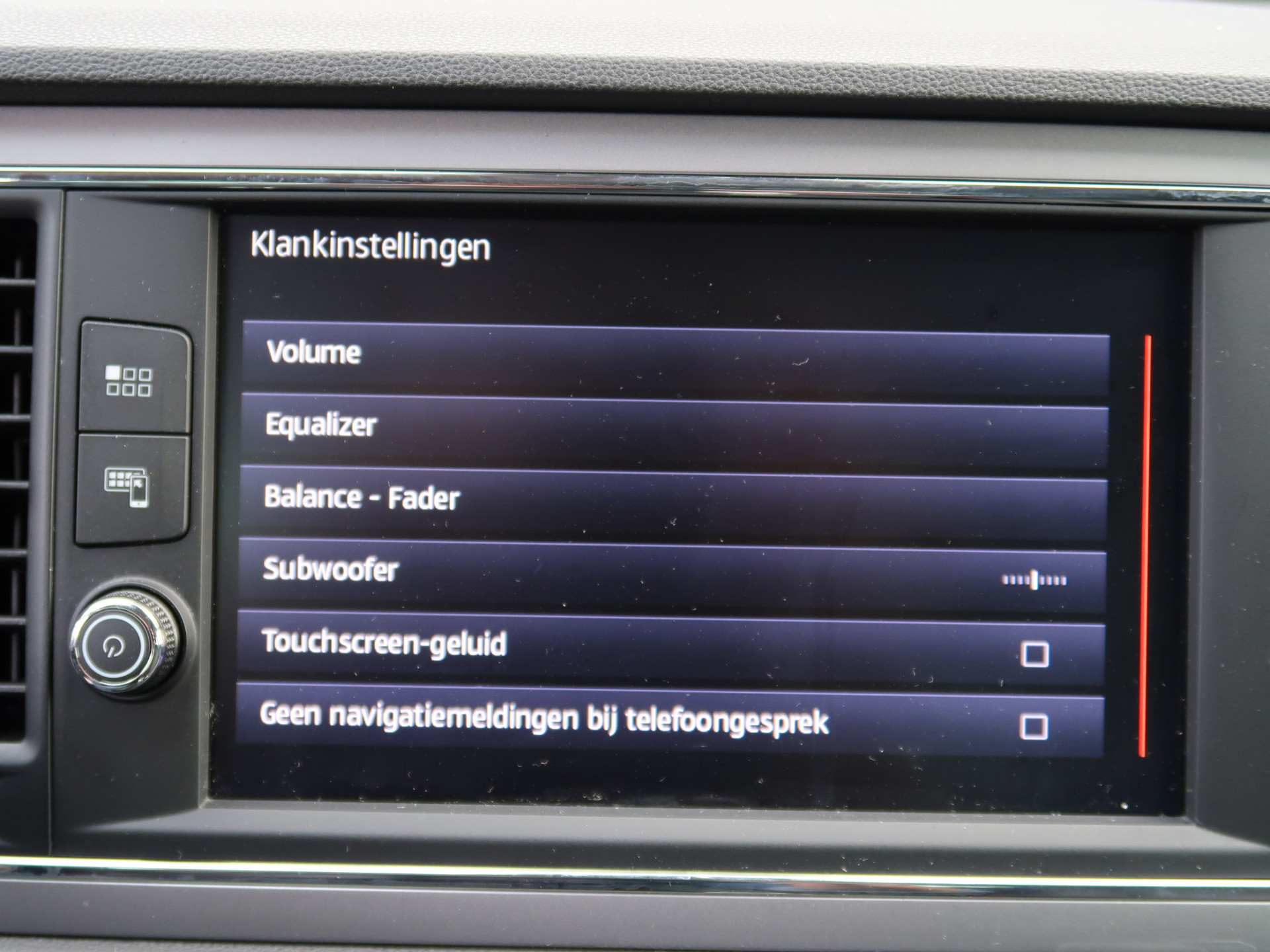 44305984-21.jpg