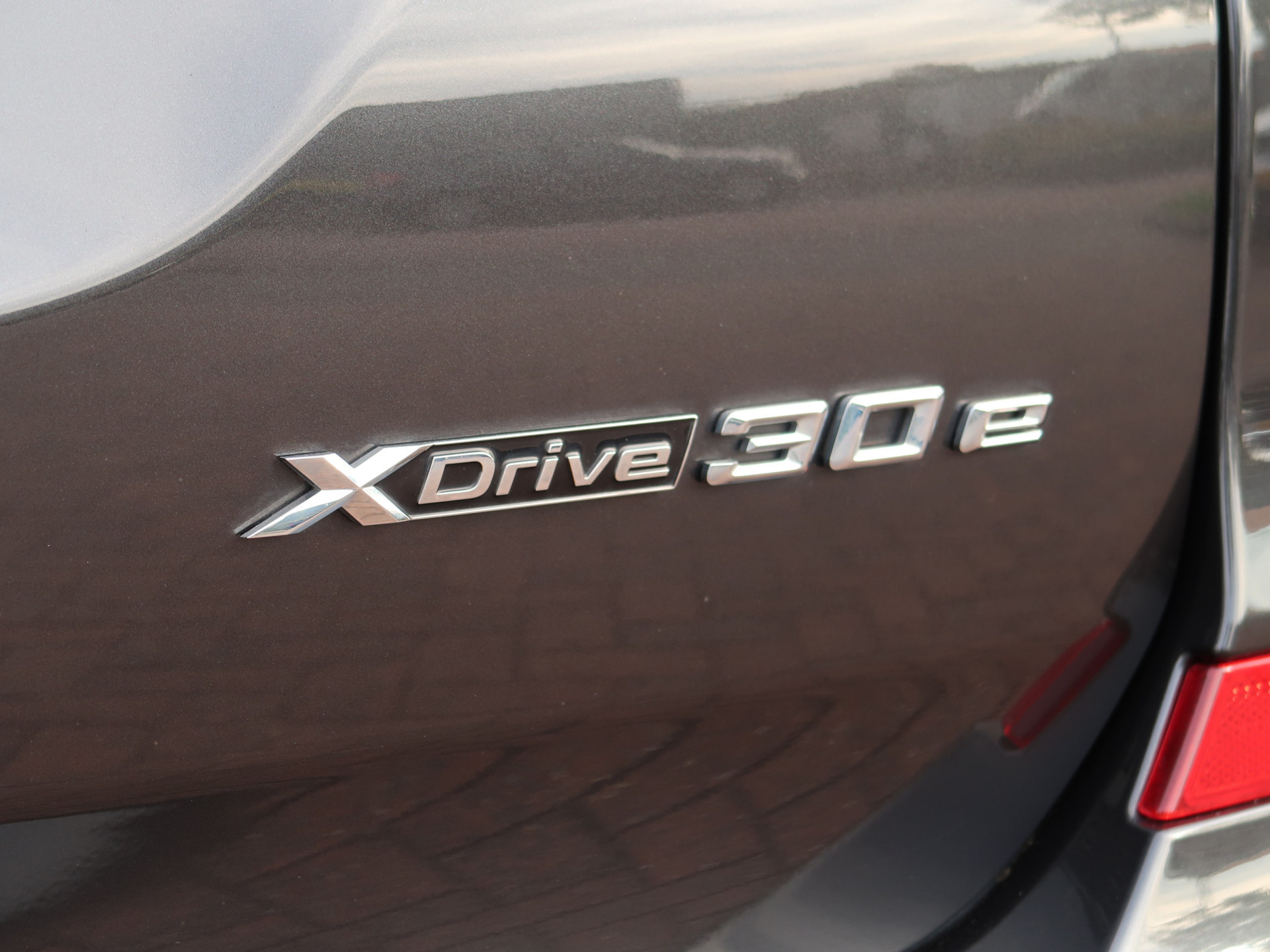 48093617-29.jpg