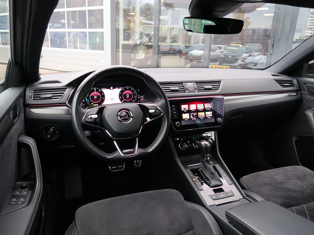 51266646-1.jpg