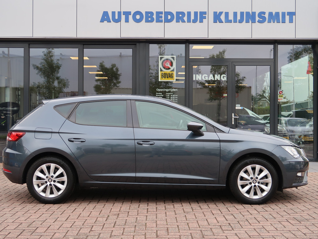 57540972-1.jpg